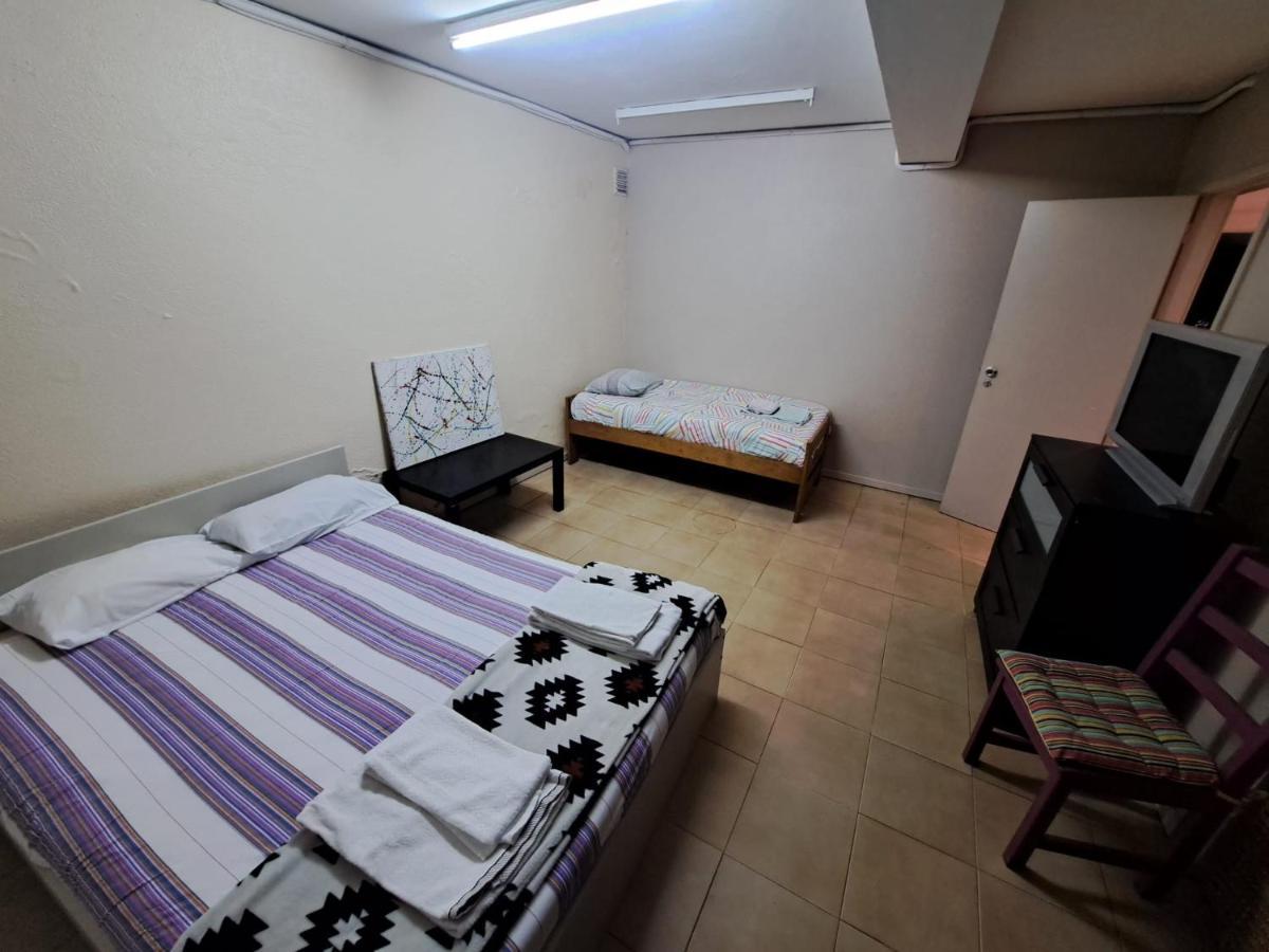 Apartment Spacious Economic Center Flat *