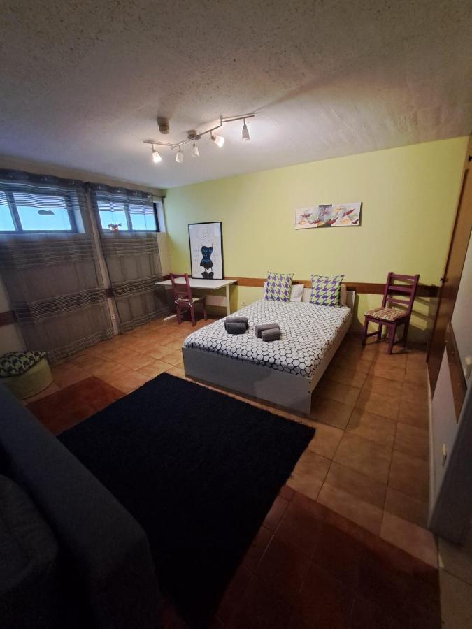 Spacious Economic Center Flat Apartment Porto