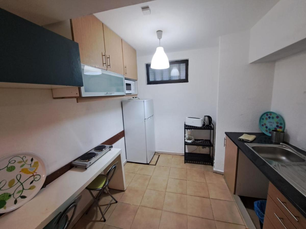 Spacious Economic Center Flat * Porto