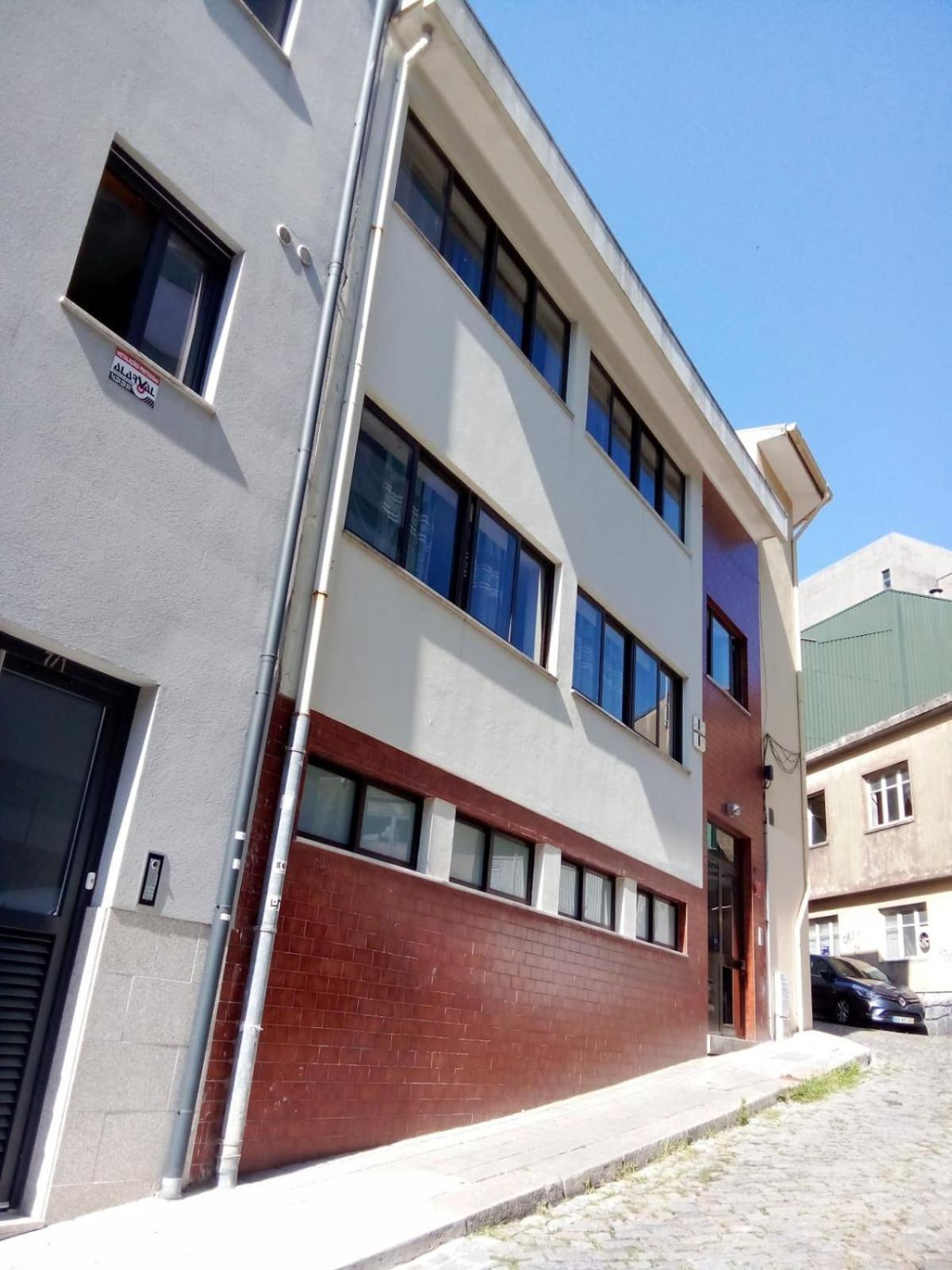 Spacious Economic Center Flat Apartment Porto